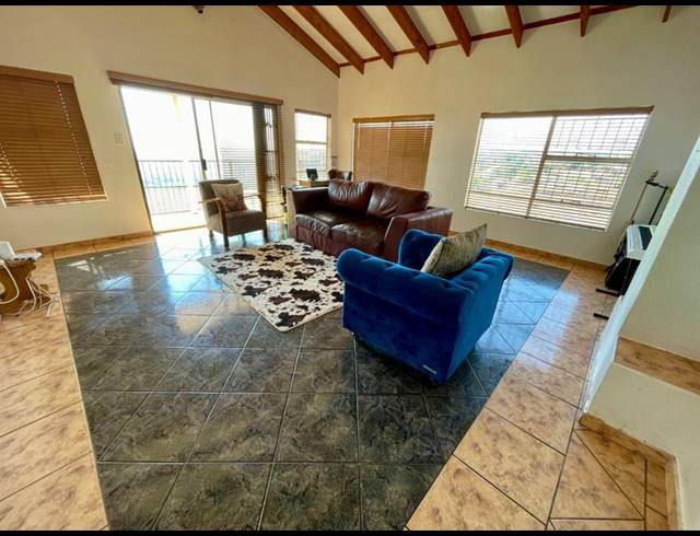 3 BEDROOM TOWNHOUSE FOR SALE IN RANT EN DAL
